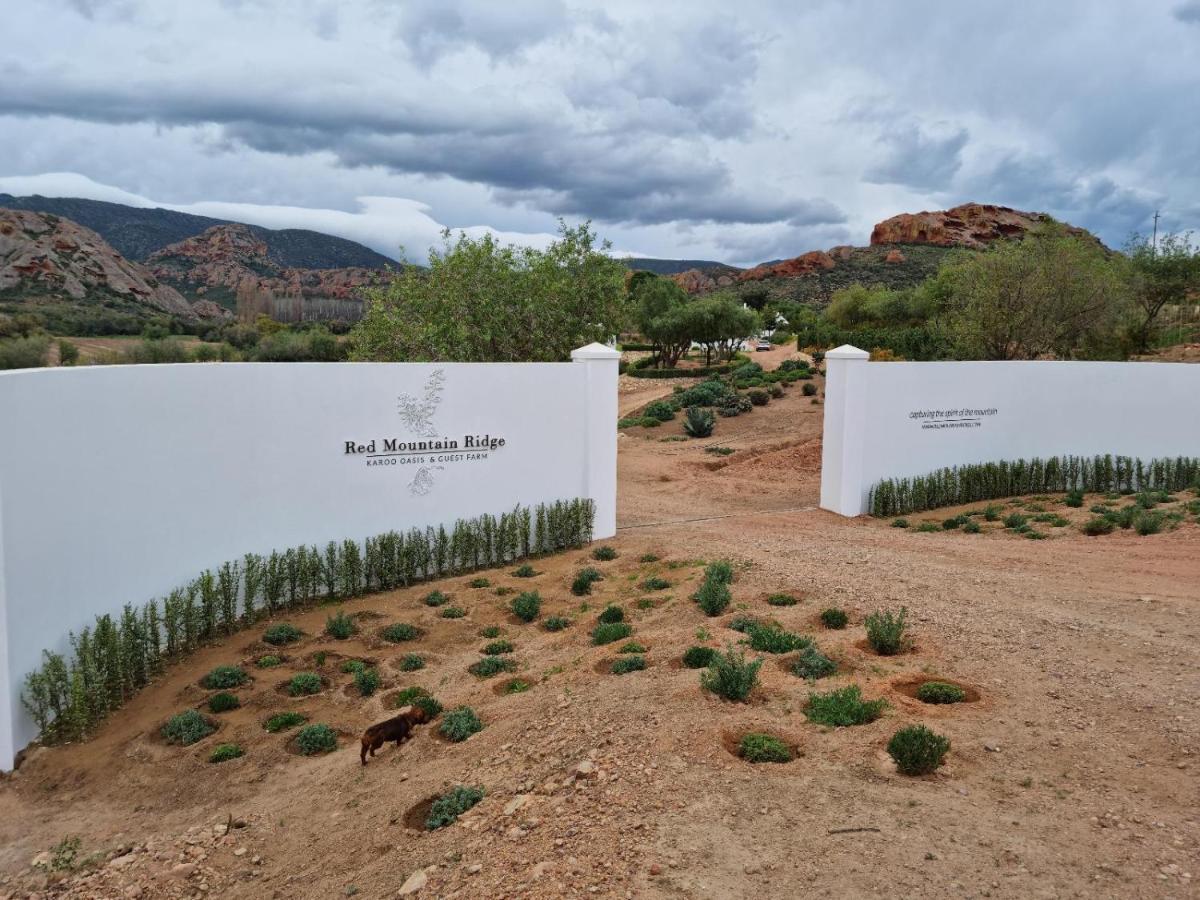 Red Mountain Ridge Karoo Oasis And Guest Farm Apartment Buffelskloof Екстериор снимка